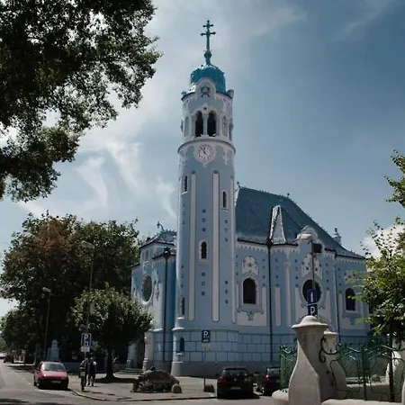 The Blue Church Family Old Town Apartmán